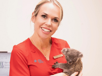 Dr. Alex Hynes Veterinarian - best Veterinarian in World-min