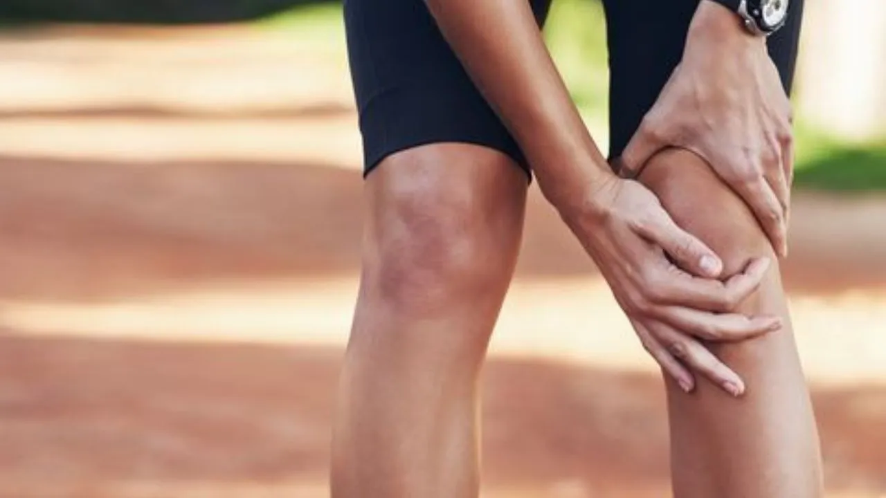 SYMPTOMS OF KNEE PAIN 2
